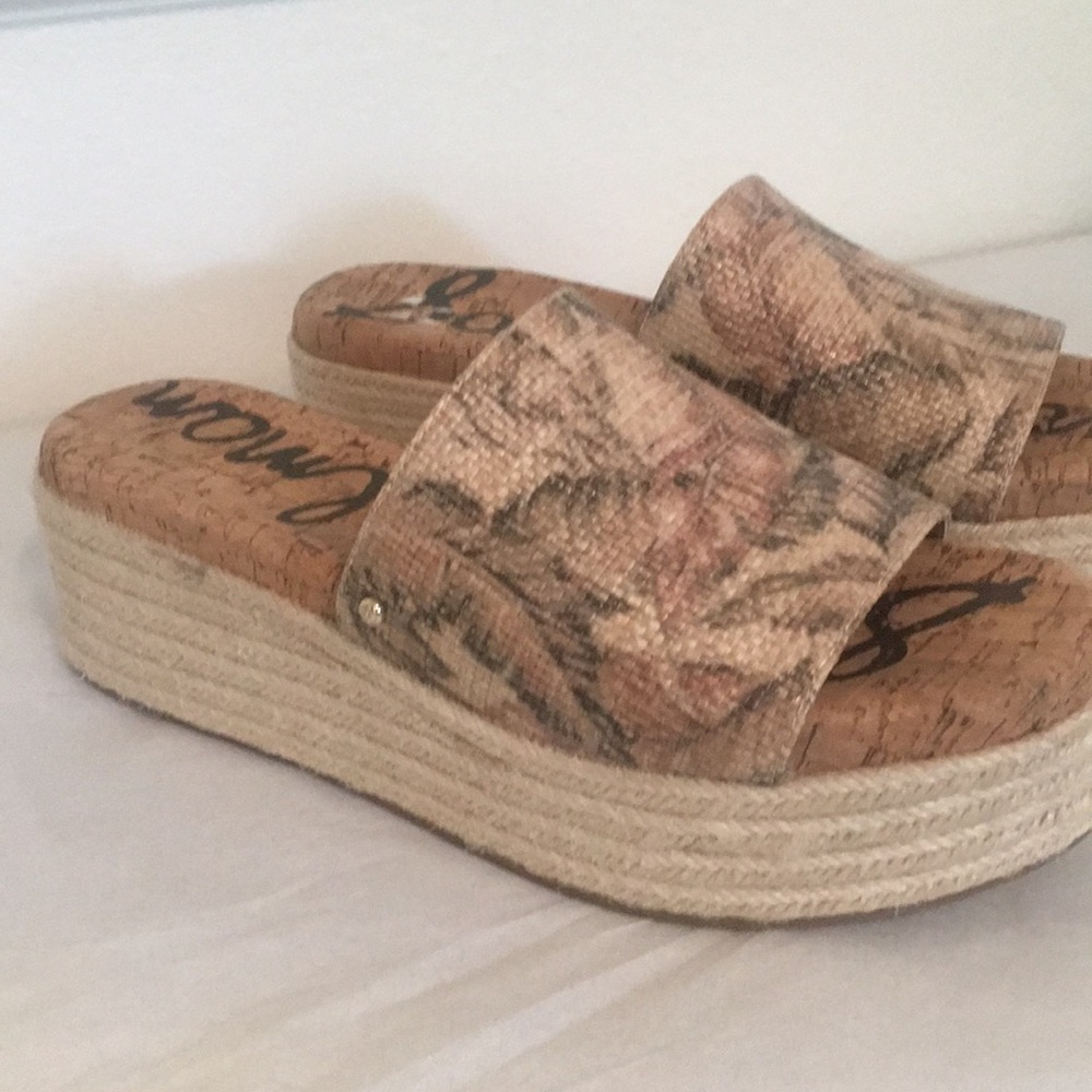 NWOT. Sam Edelman slip on’s. - Picture 3 of 6